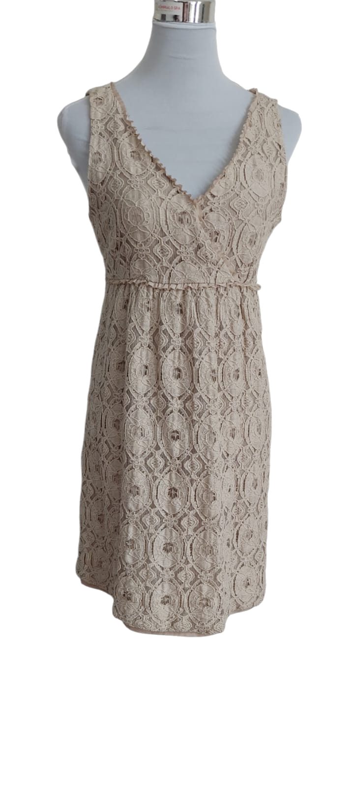 Vestido color crudo