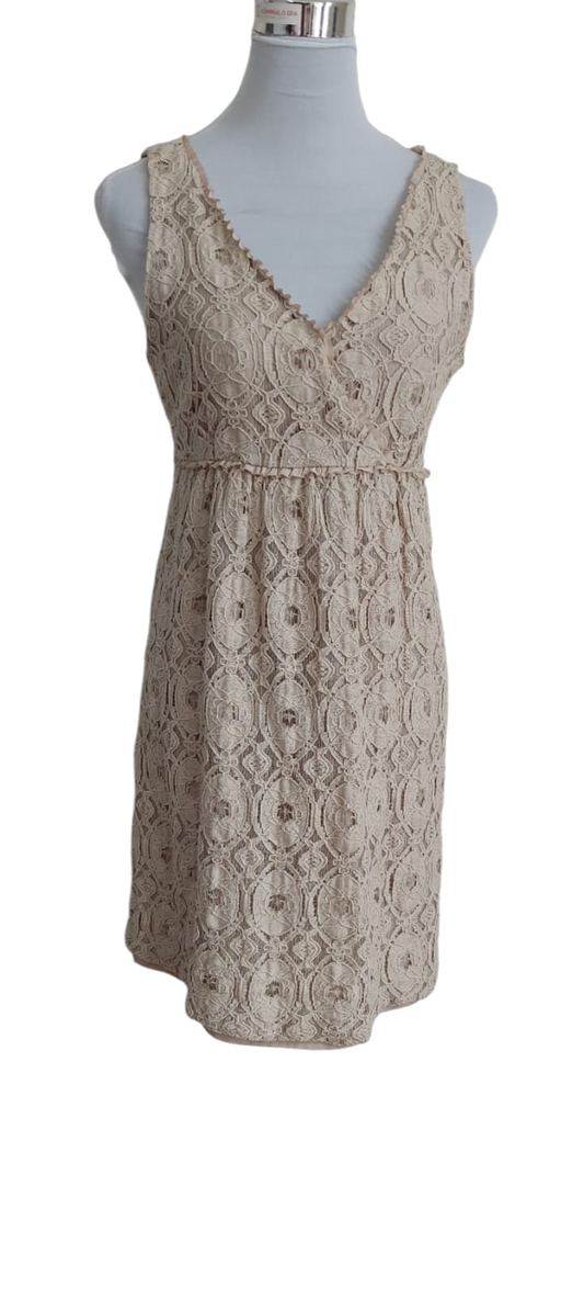 Vestido color crudo