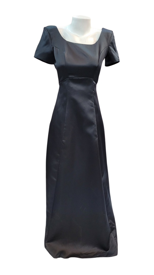Vestido Black Satén